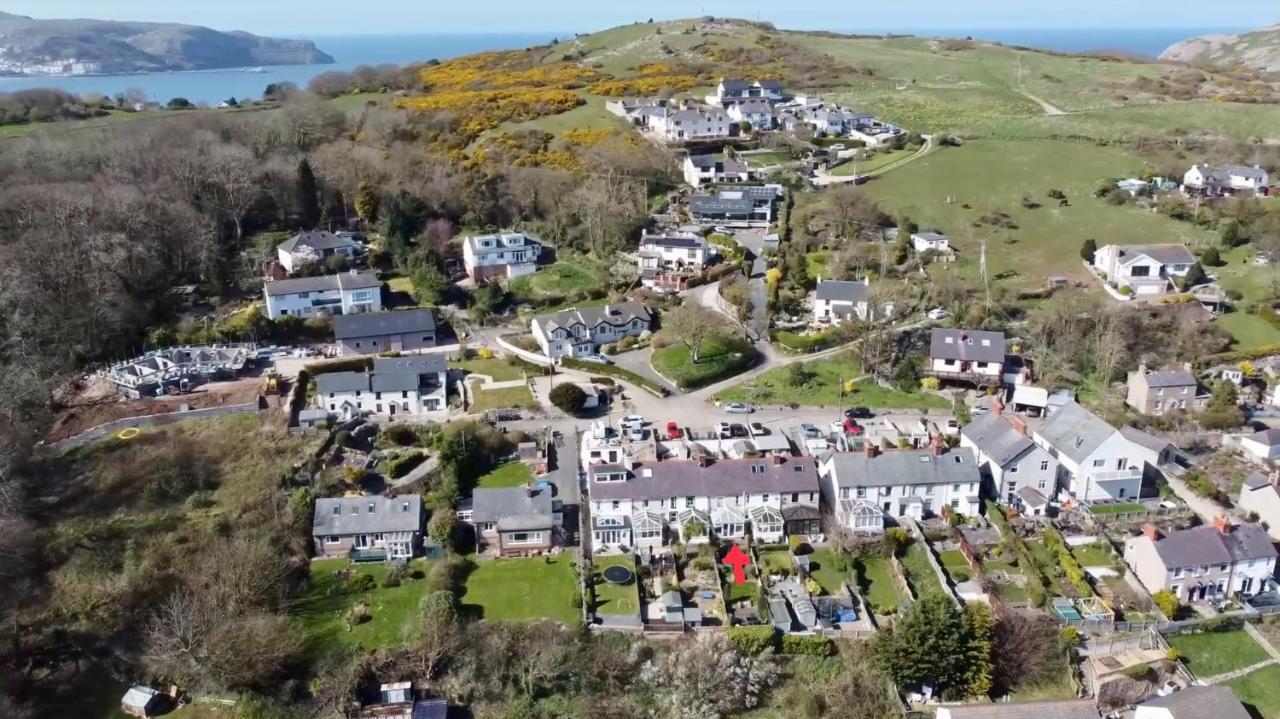 Llandudno Boutique Style Seaside Retreat With Stunning Views Villa โรส์-ออน-ซี ภายนอก รูปภาพ